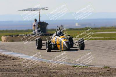 media/Mar-26-2023-CalClub SCCA (Sun) [[363f9aeb64]]/Group 7/Race/